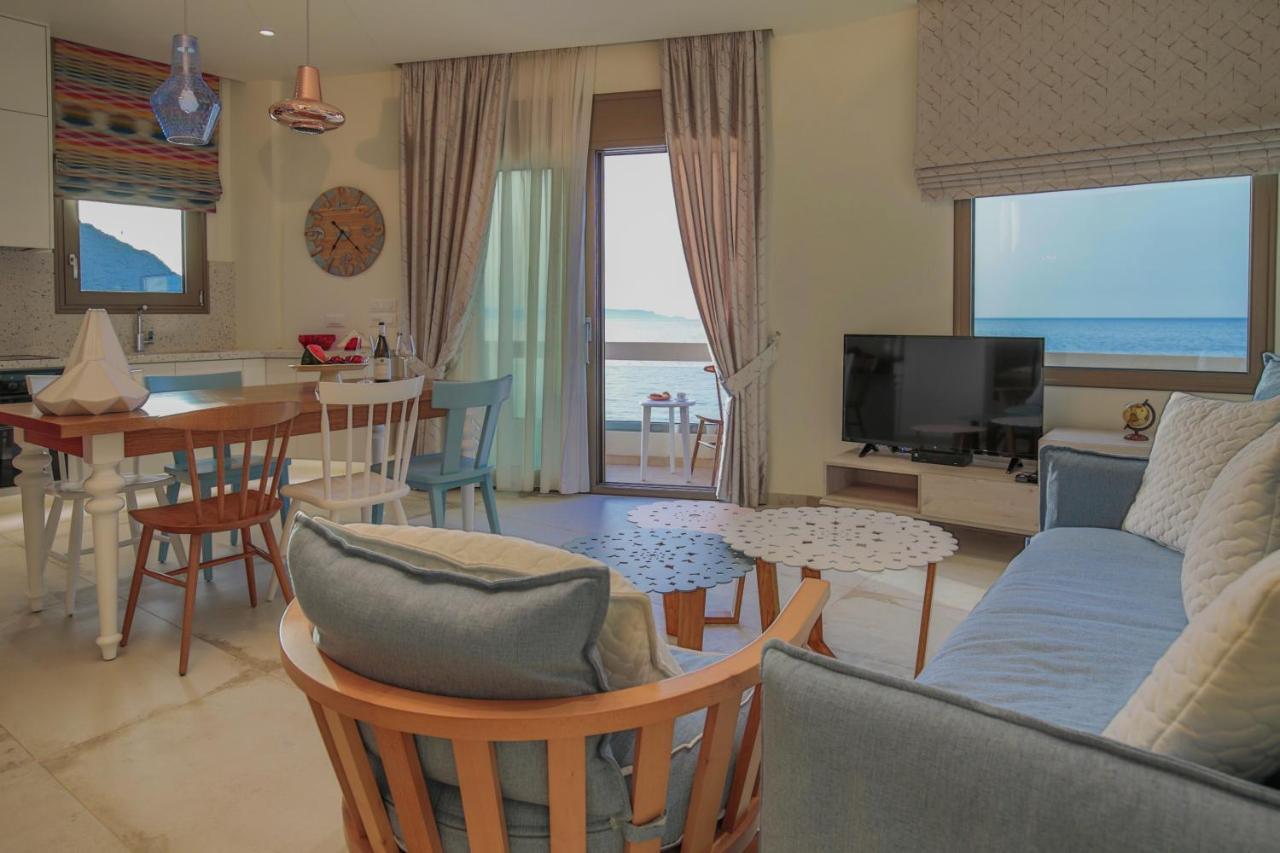 Almyra Seaside House 莫什劳斯 外观 照片