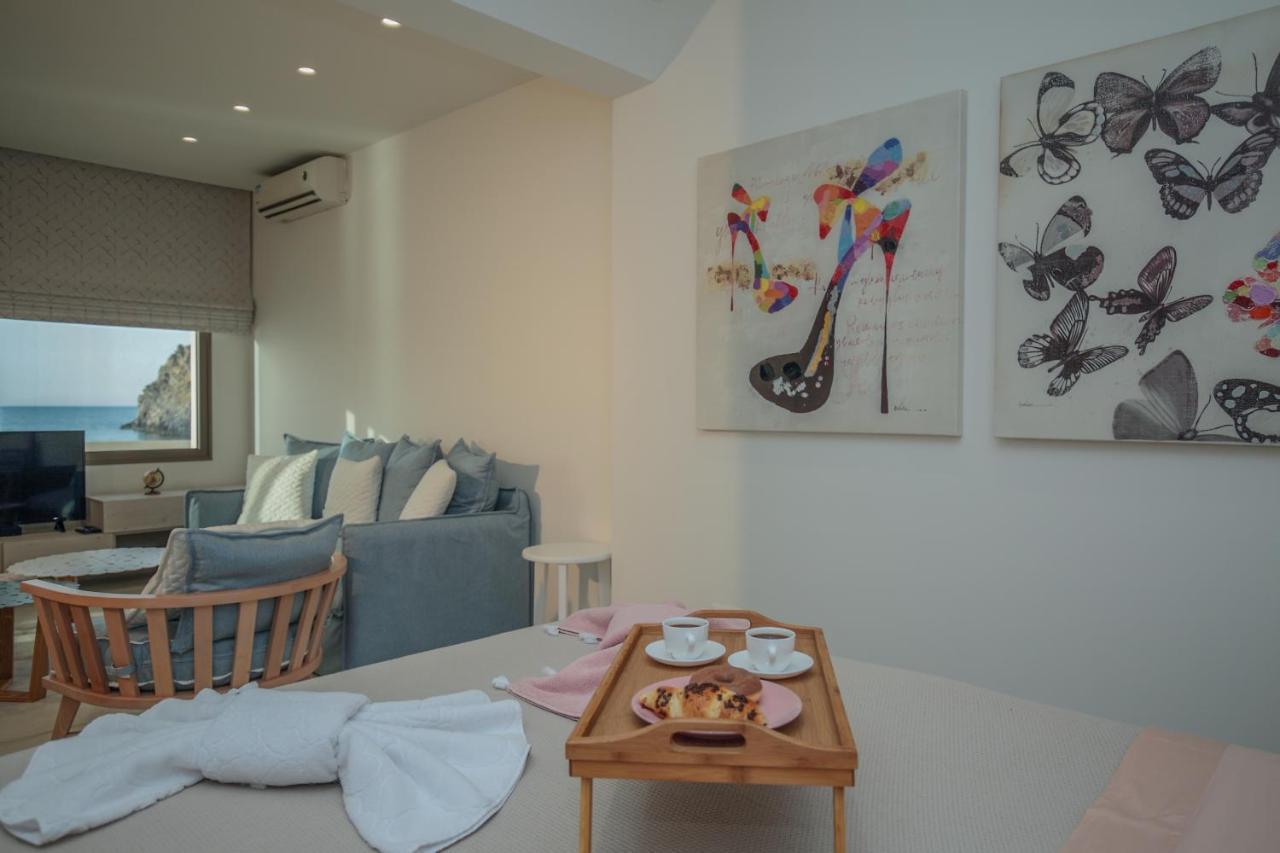 Almyra Seaside House 莫什劳斯 外观 照片
